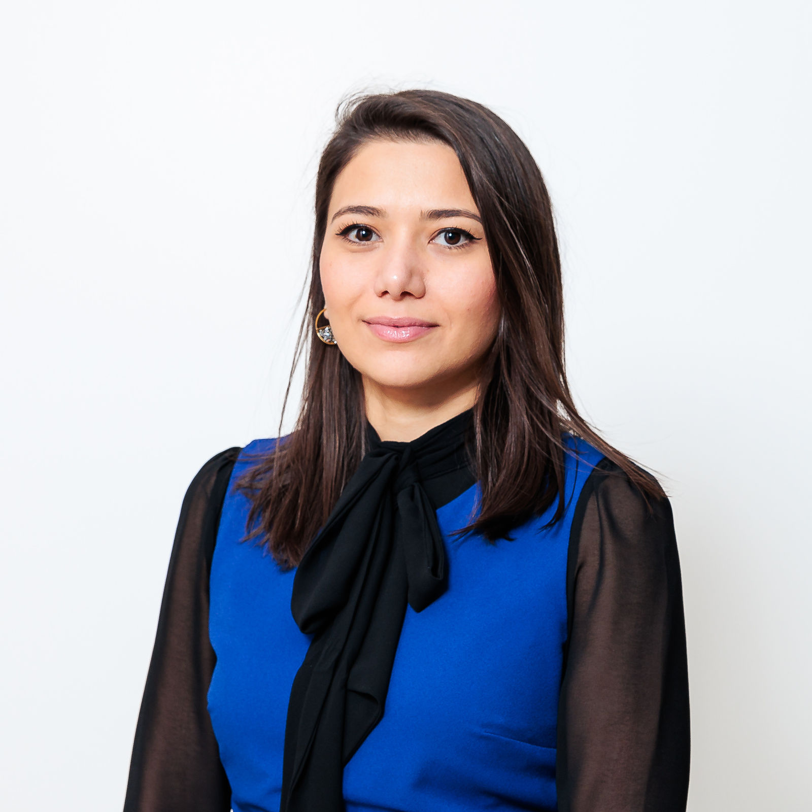 11 — 20240201-bves-mitarbeiter-portraits-new-2-TURKAN